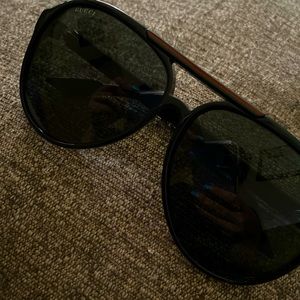 Gucci glasses